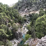 212 4* Olympos