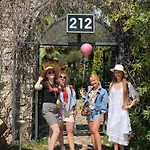 212 Hotel 4*