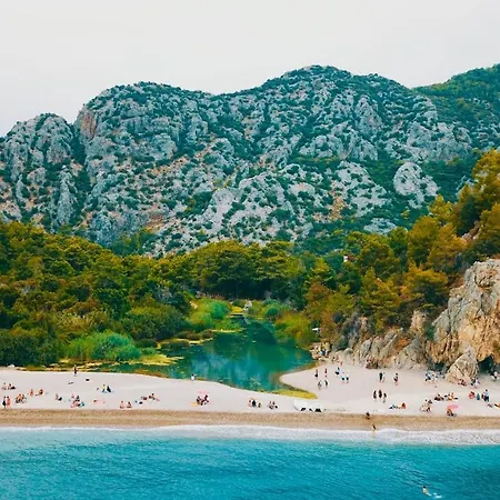 212 4* Olympos