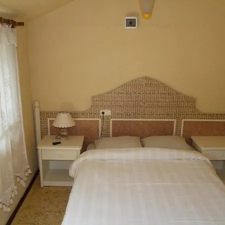 212 Hotel 4*